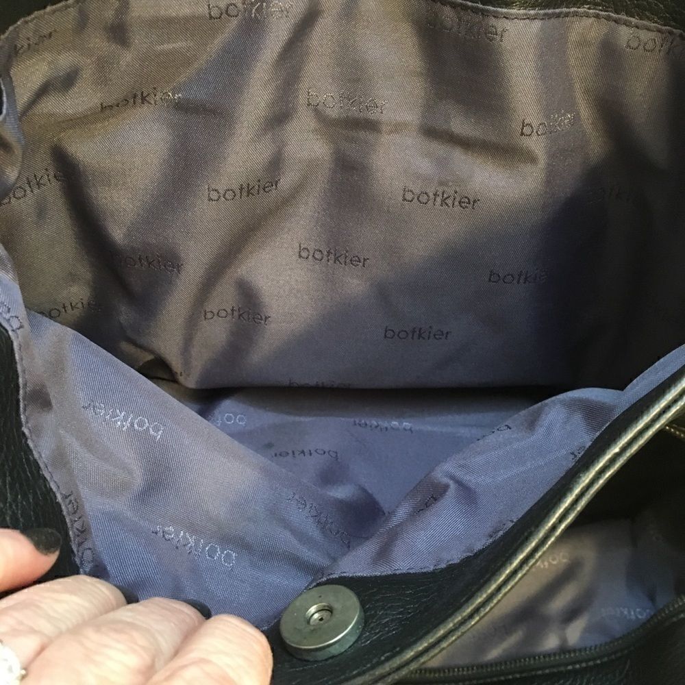 Botkier Large Trigger Satchel 💕like new💕 - Picture 4 of 10